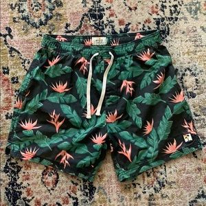 Marine Layer tropical shorts